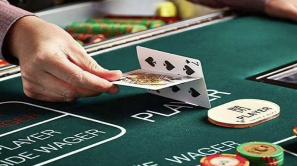 Online Baccarat
